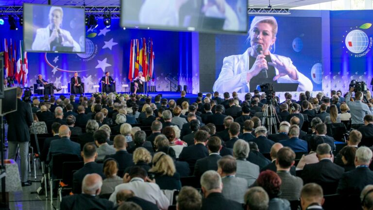 xxxiv-forum-ekonomiczne-w-karpaczu-juz-we-wrzesniu