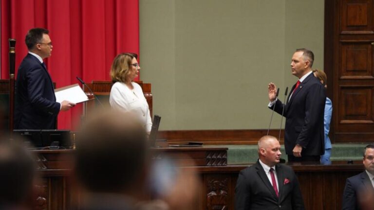 zaprzysiezenie-karola-nawrockiego-na-urzad-prezydenta-rp